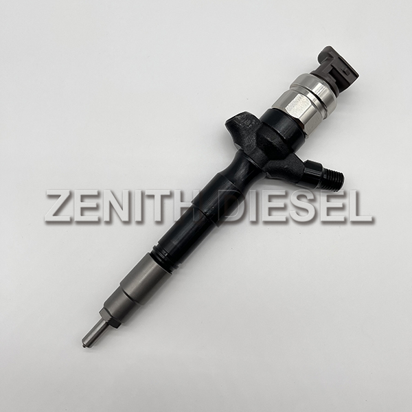 Diesel Engine Fuel Injector 23670-0L050  095000-8220
